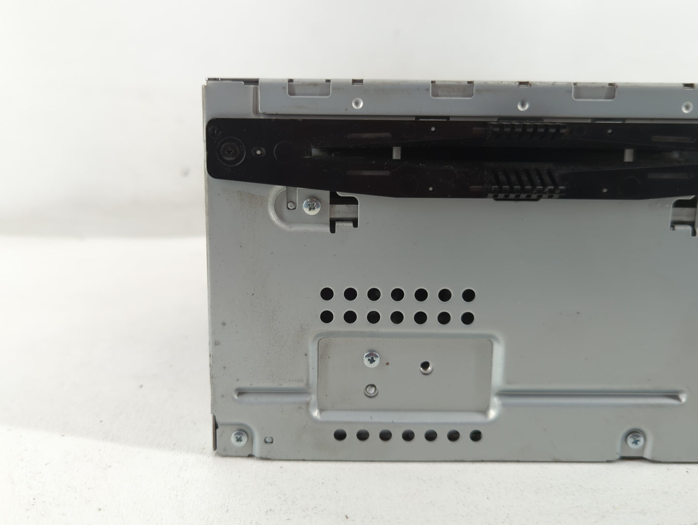 2011-2012 Ford Taurus Radio AM FM Cd Player Receiver Replacement P/N:BG1T-19C157-AB Fits Fits 2011 2012 OEM Used Auto Parts 