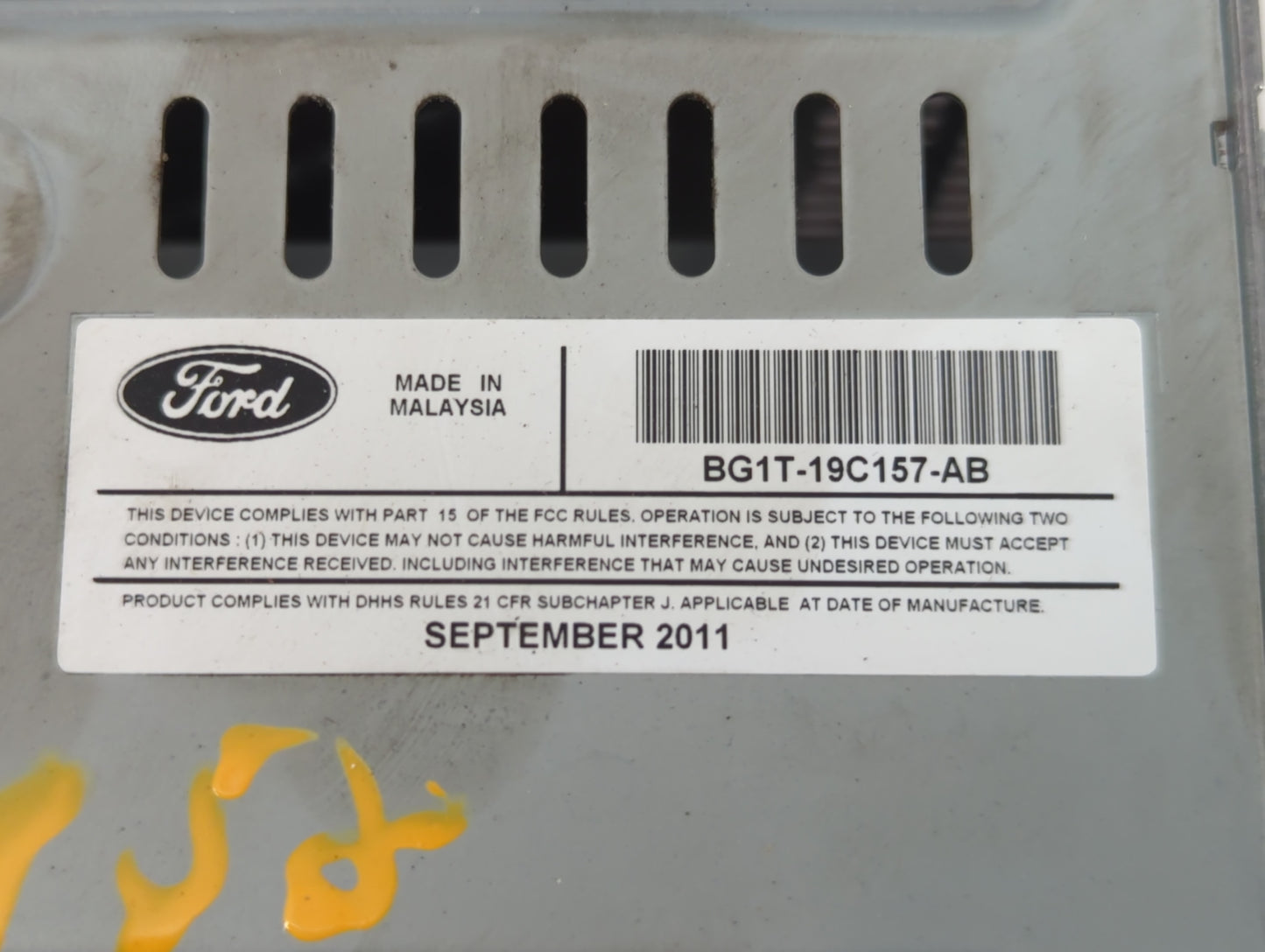 2011-2012 Ford Taurus Radio AM FM Cd Player Receiver Replacement P/N:BG1T-19C157-AB Fits Fits 2011 2012 OEM Used Auto Parts 