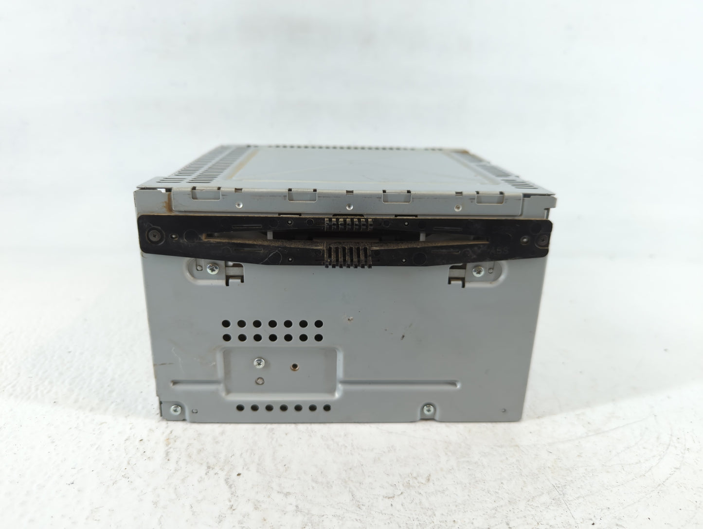 2011-2012 Ford Taurus Am Fm Cd Player Radio Receiver - Oemusedautoparts1.com