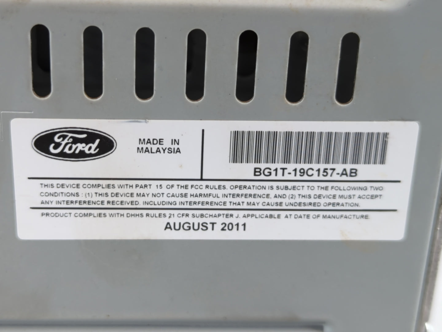 2011-2012 Ford Taurus Am Fm Cd Player Radio Receiver - Oemusedautoparts1.com