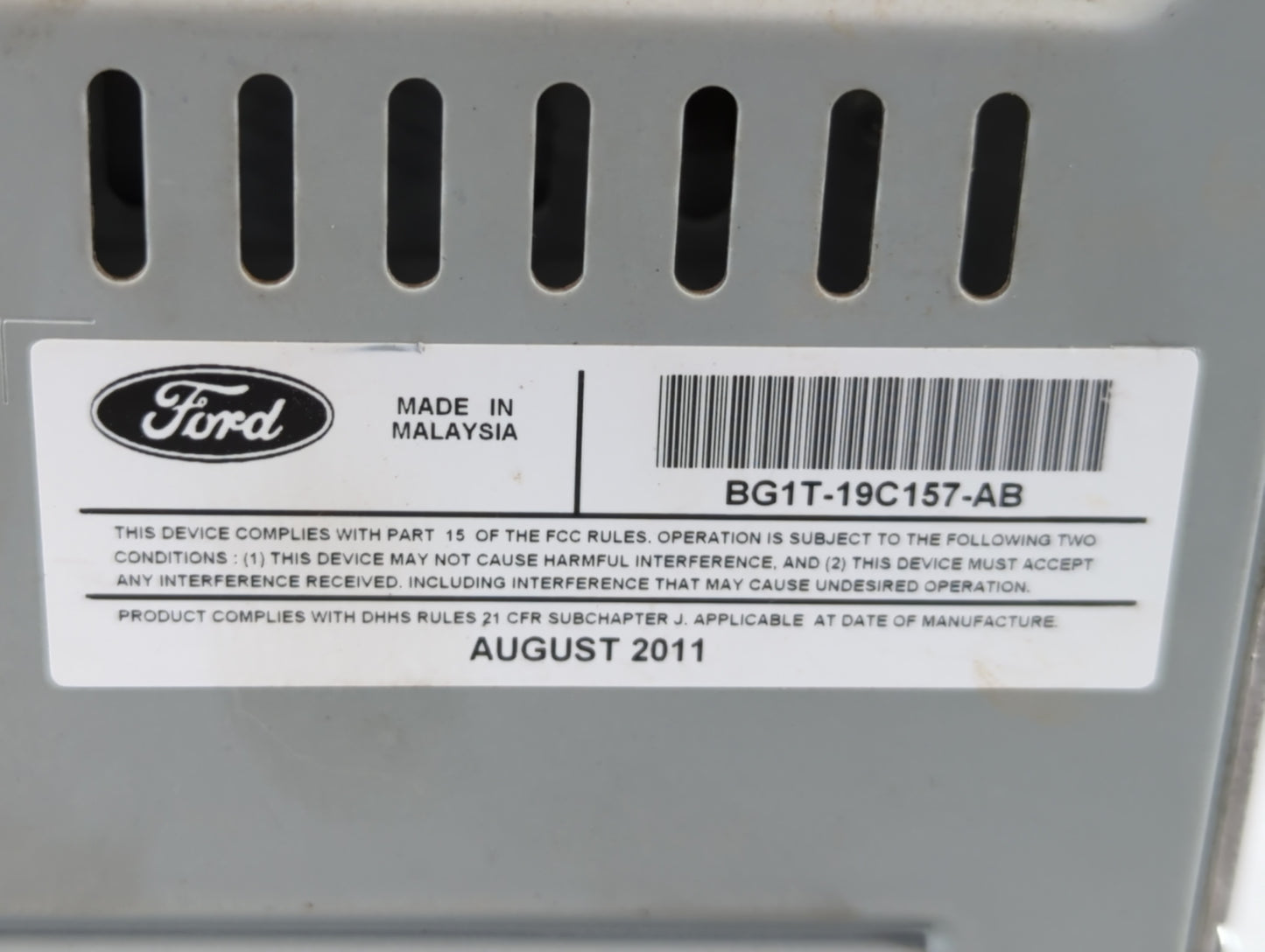 2011-2012 Ford Taurus Am Fm Cd Player Radio Receiver - Oemusedautoparts1.com