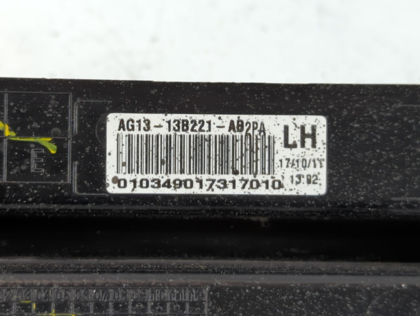 2010-2019 Ford Taurus Driver Left Oem Front Light Lamp - Oemusedautoparts1.com