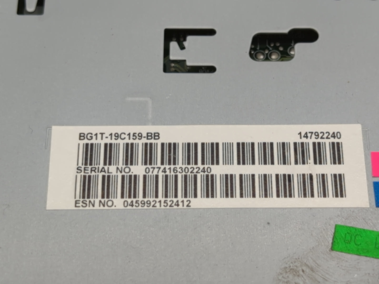 2011-2012 Ford Taurus Am Fm Cd Player Radio Receiver - Oemusedautoparts1.com
