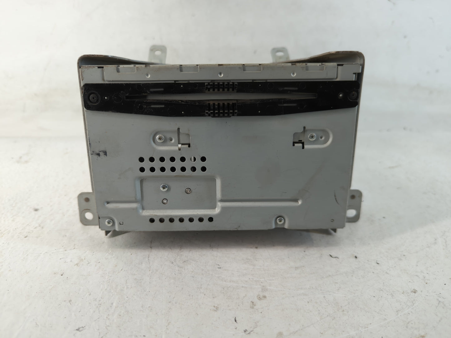 2011-2012 Ford Taurus Radio AM FM Cd Player Receiver Replacement P/N:BG1T-19C159-BB Fits Fits 2011 2012 OEM Used Auto Parts 