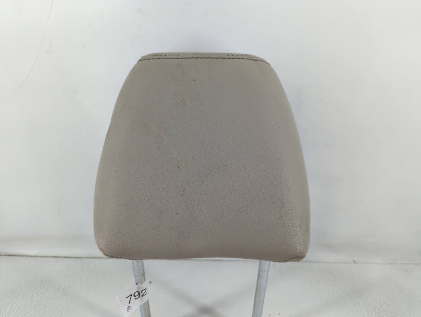2012 Ford Taurus Headrest Head Rest Front Driver Passenger Seat Fits OEM Used Auto Parts - Oemusedautoparts1.com
