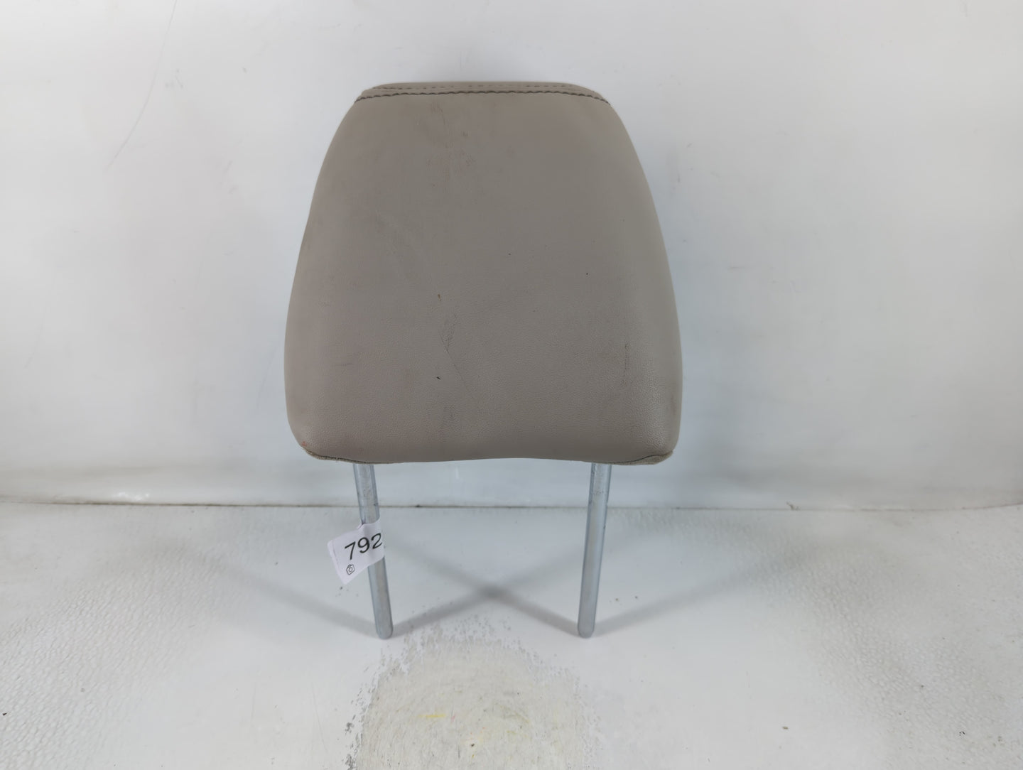 2012 Ford Taurus Headrest Head Rest Front Driver Passenger Seat Fits OEM Used Auto Parts - Oemusedautoparts1.com