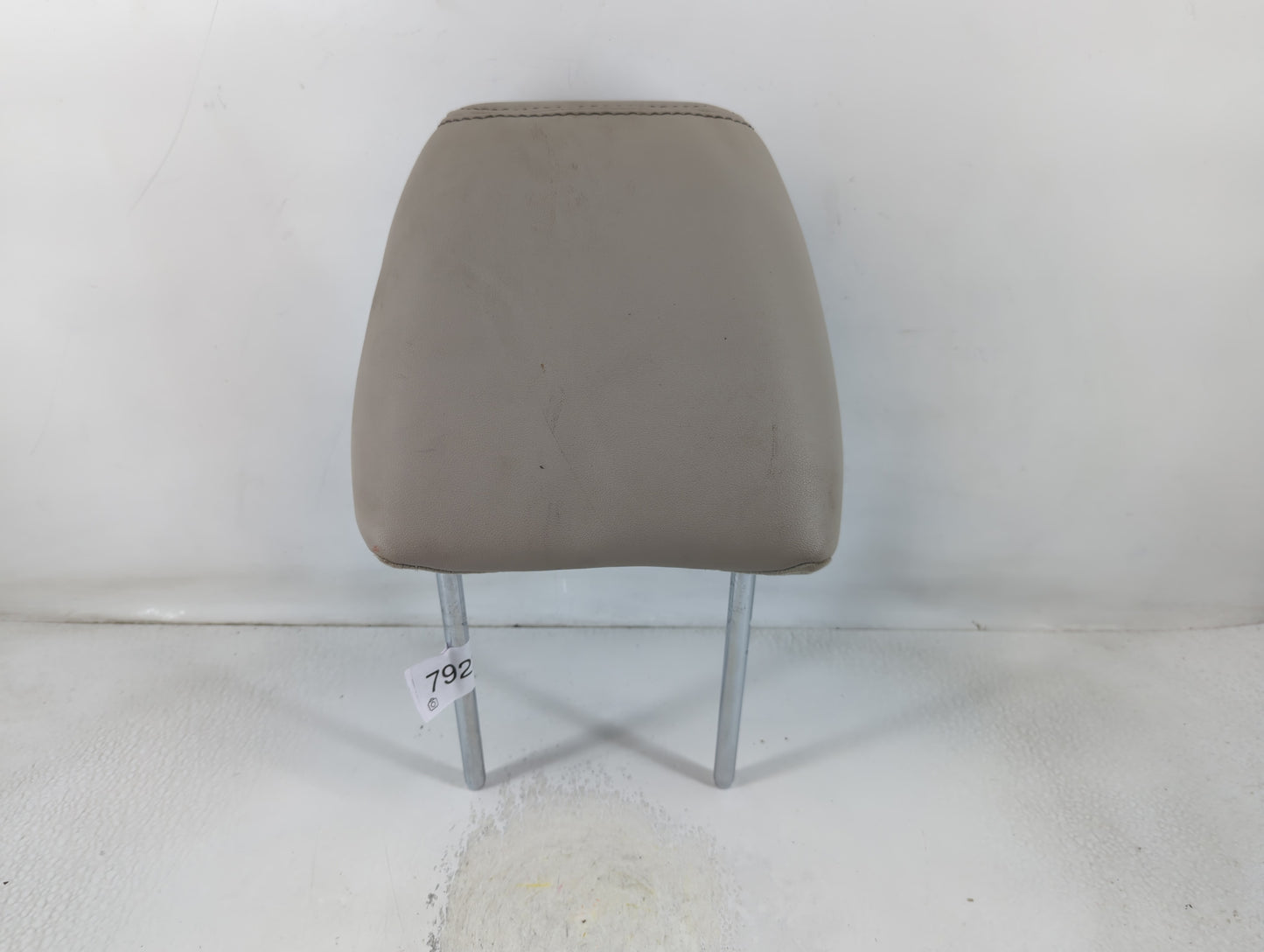 2012 Ford Taurus Headrest Head Rest Front Driver Passenger Seat Fits OEM Used Auto Parts - Oemusedautoparts1.com