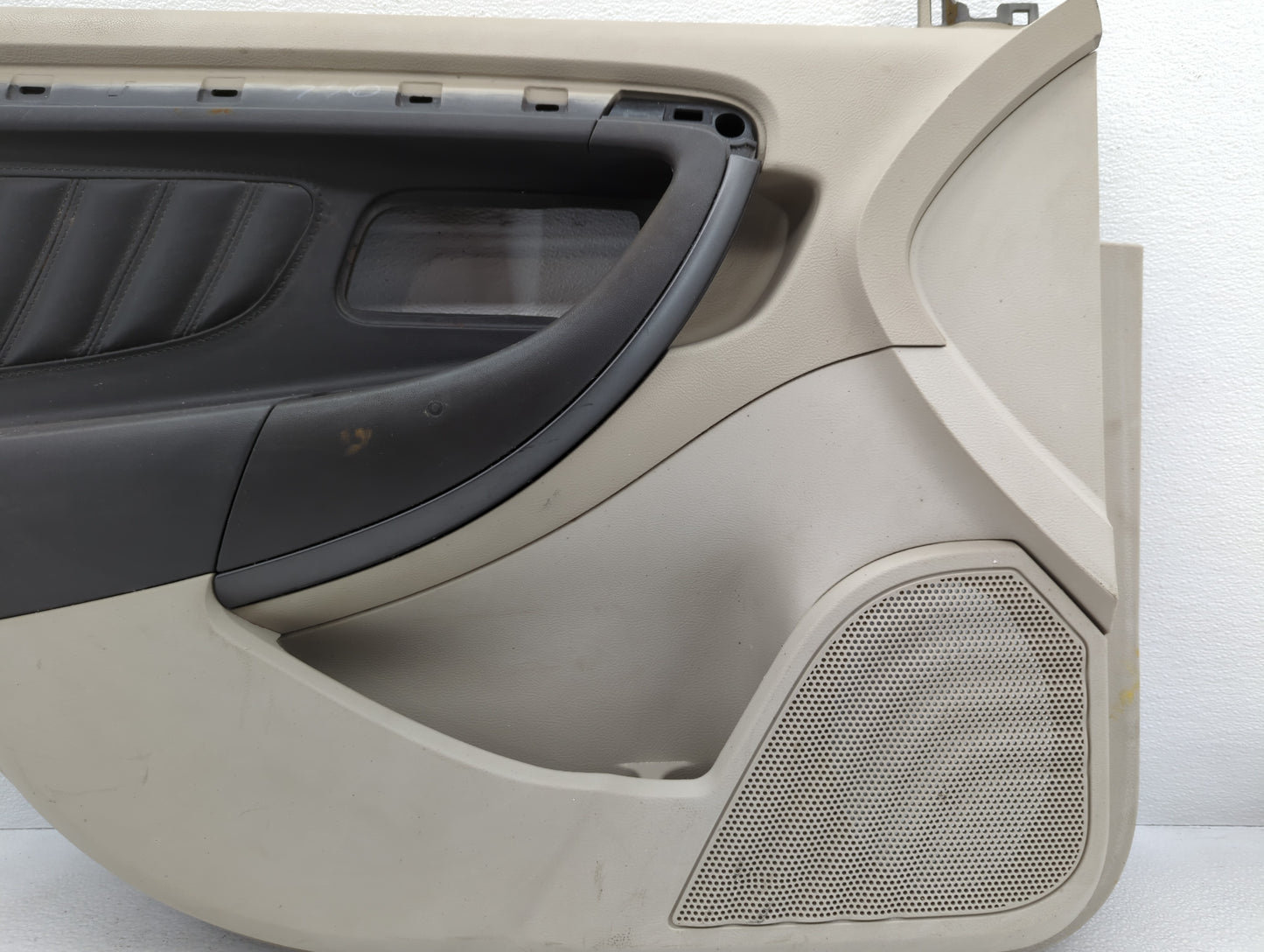 2012 Ford Taurus Front Left Driver Interior Door Panel Trim - Oemusedautoparts1.com