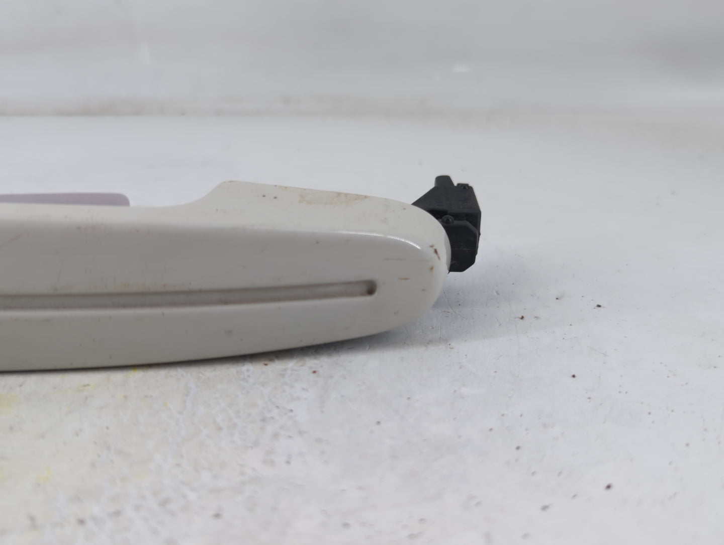2010-2012 Ford Taurus Driver Rear Left Door Handle Exterior Assembly Grey - Oemusedautoparts1.com