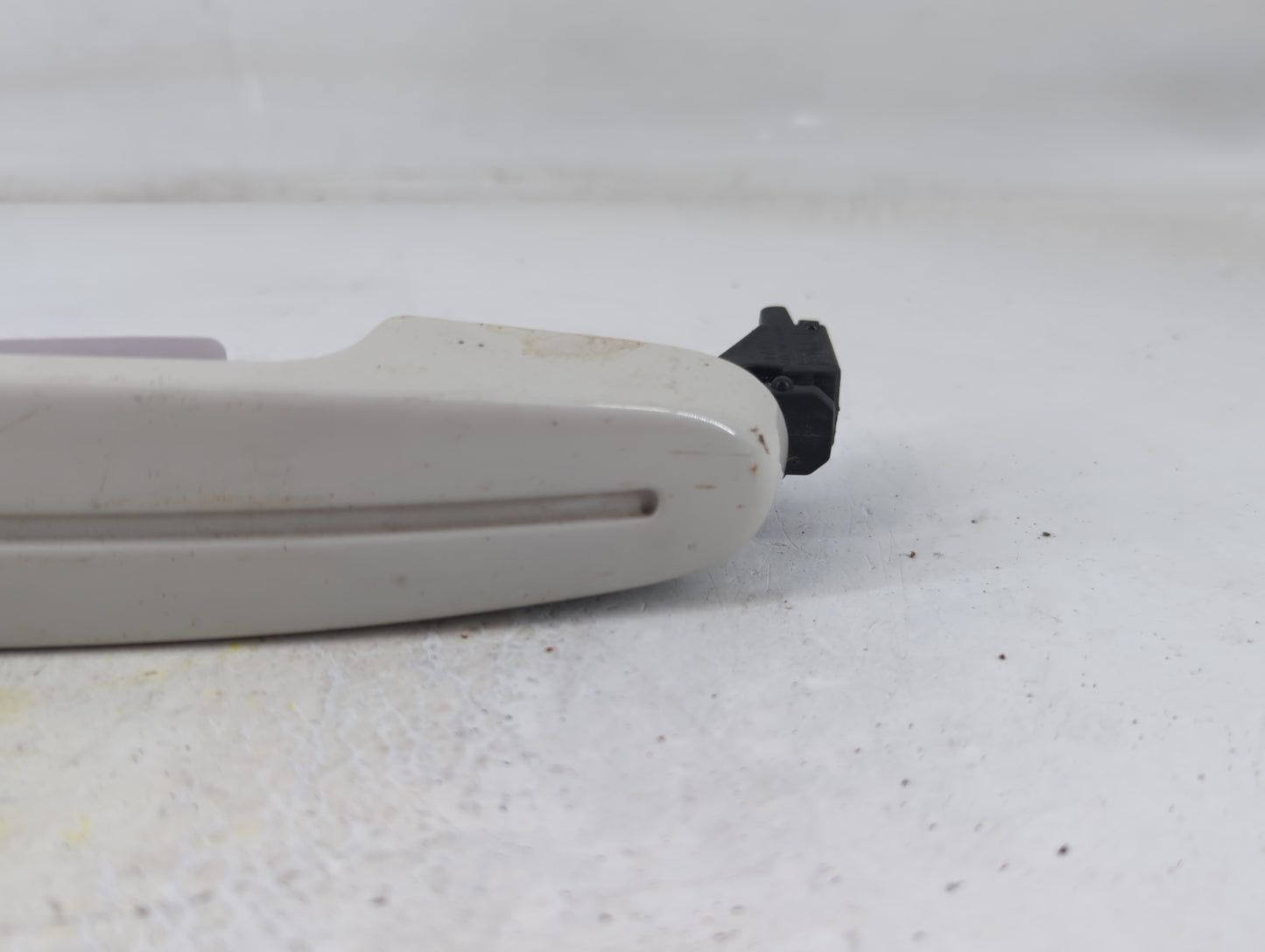 2010-2012 Ford Taurus Driver Rear Left Door Handle Exterior Assembly Grey - Oemusedautoparts1.com