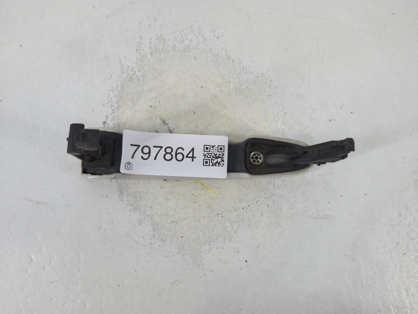 2010-2012 Ford Taurus Driver Rear Left Door Handle Exterior Assembly Grey - Oemusedautoparts1.com