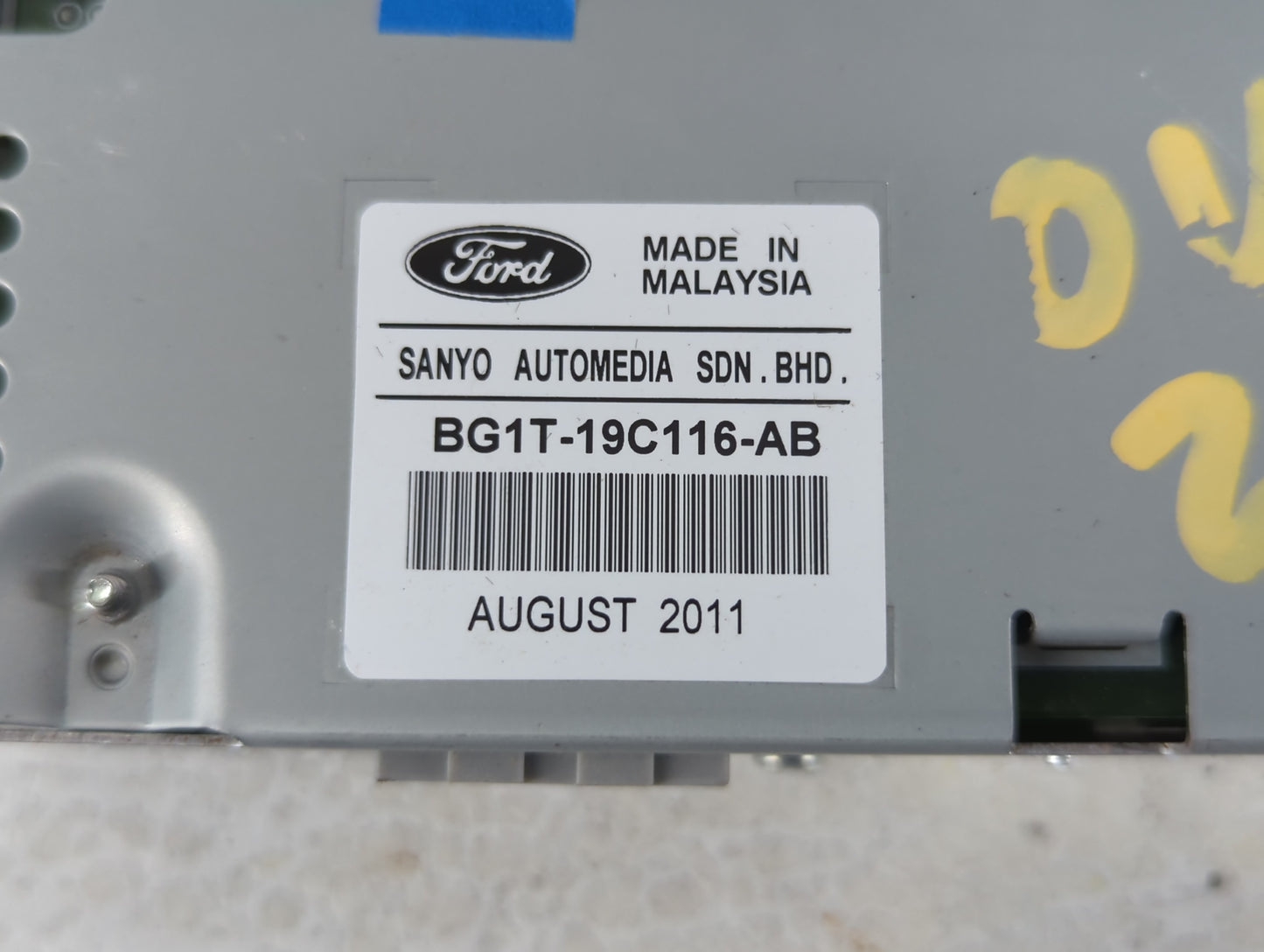 2010-2012 Ford Taurus Radio AM FM Cd Player Receiver Replacement P/N:BG1T-19C116-AB Fits Fits 2010 2011 2012 OEM Used Auto P