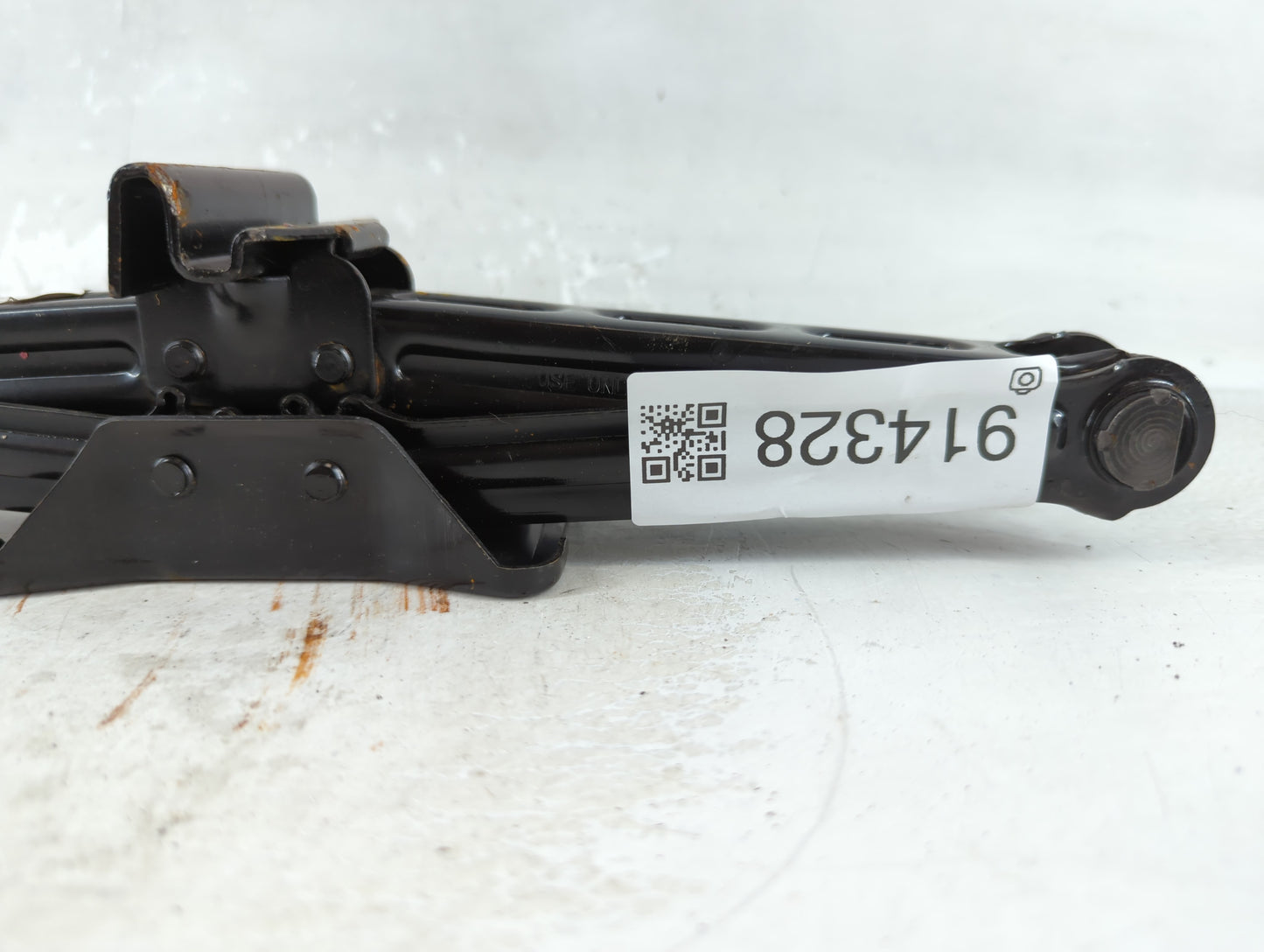 2012 Ford Taurus Spare Scissor Car Jack - Oemusedautoparts1.com
