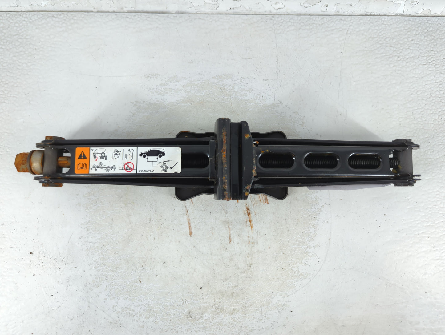 2012 Ford Taurus Spare Scissor Car Jack - Oemusedautoparts1.com