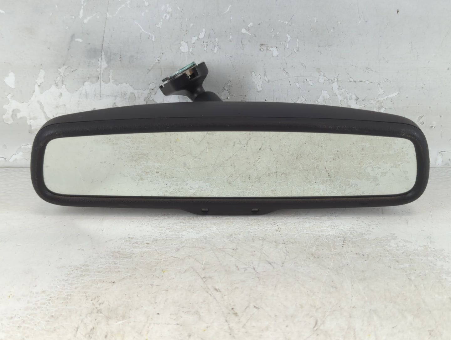 2012 Ford Taurus Interior Rear View Mirror Replacement OEM P/N:8U5A 17E678 JC Fits OEM Used Auto Parts - Oemusedautoparts1.c