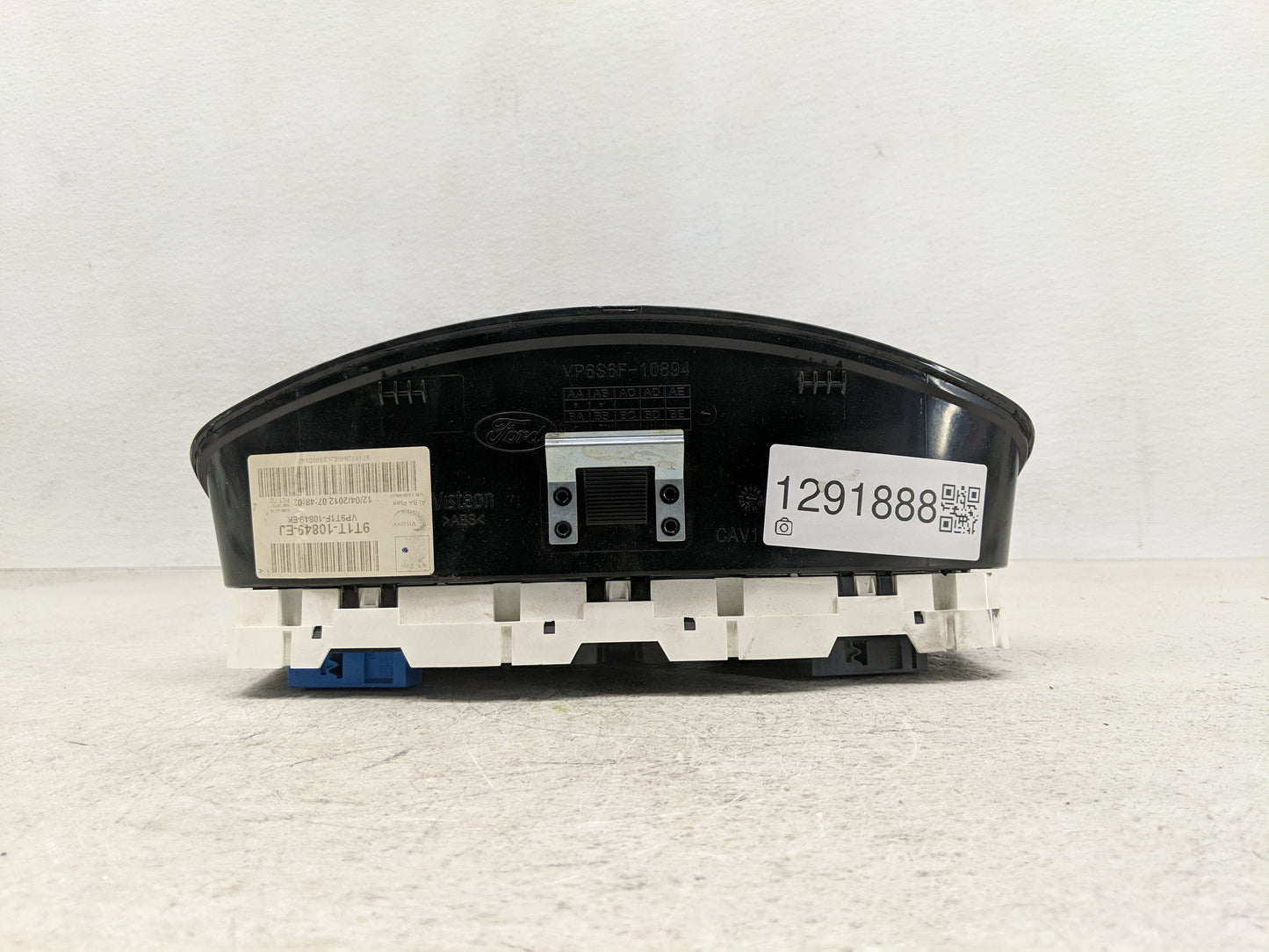 2012-2013 Ford Transit Instrument Cluster Speedometer Gauges P/N:9T1T-10849-EJ Fits Fits 2012 2013 OEM Used Auto Parts - Oem