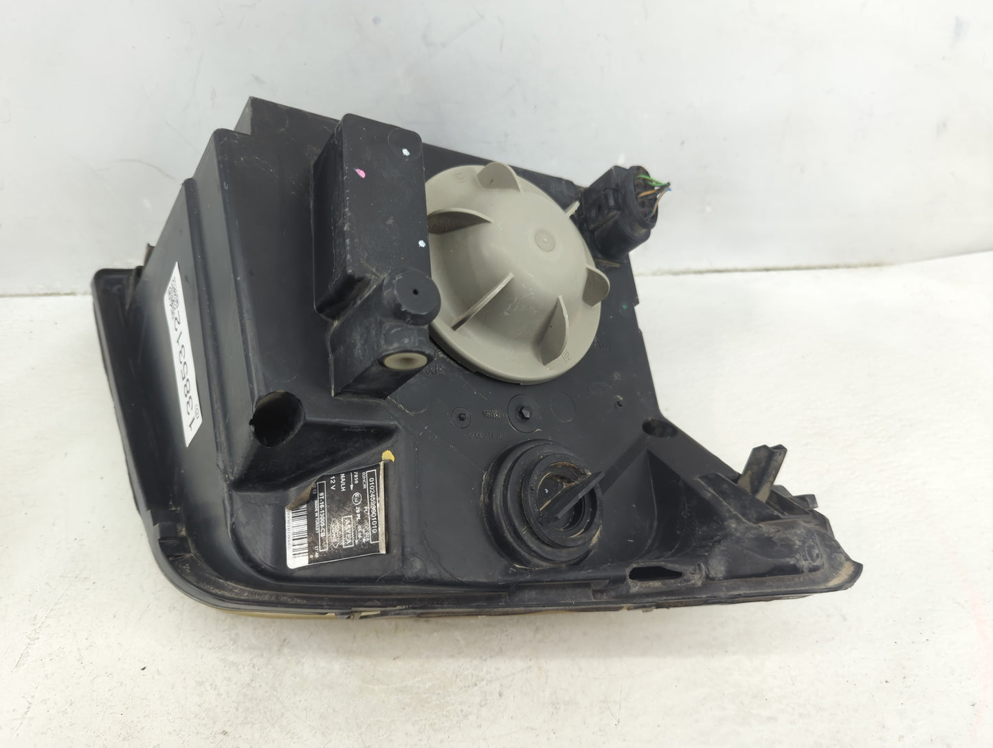 Ford Transit Driver Left Oem Head Light Headlight Lamp - Oemusedautoparts1.com
