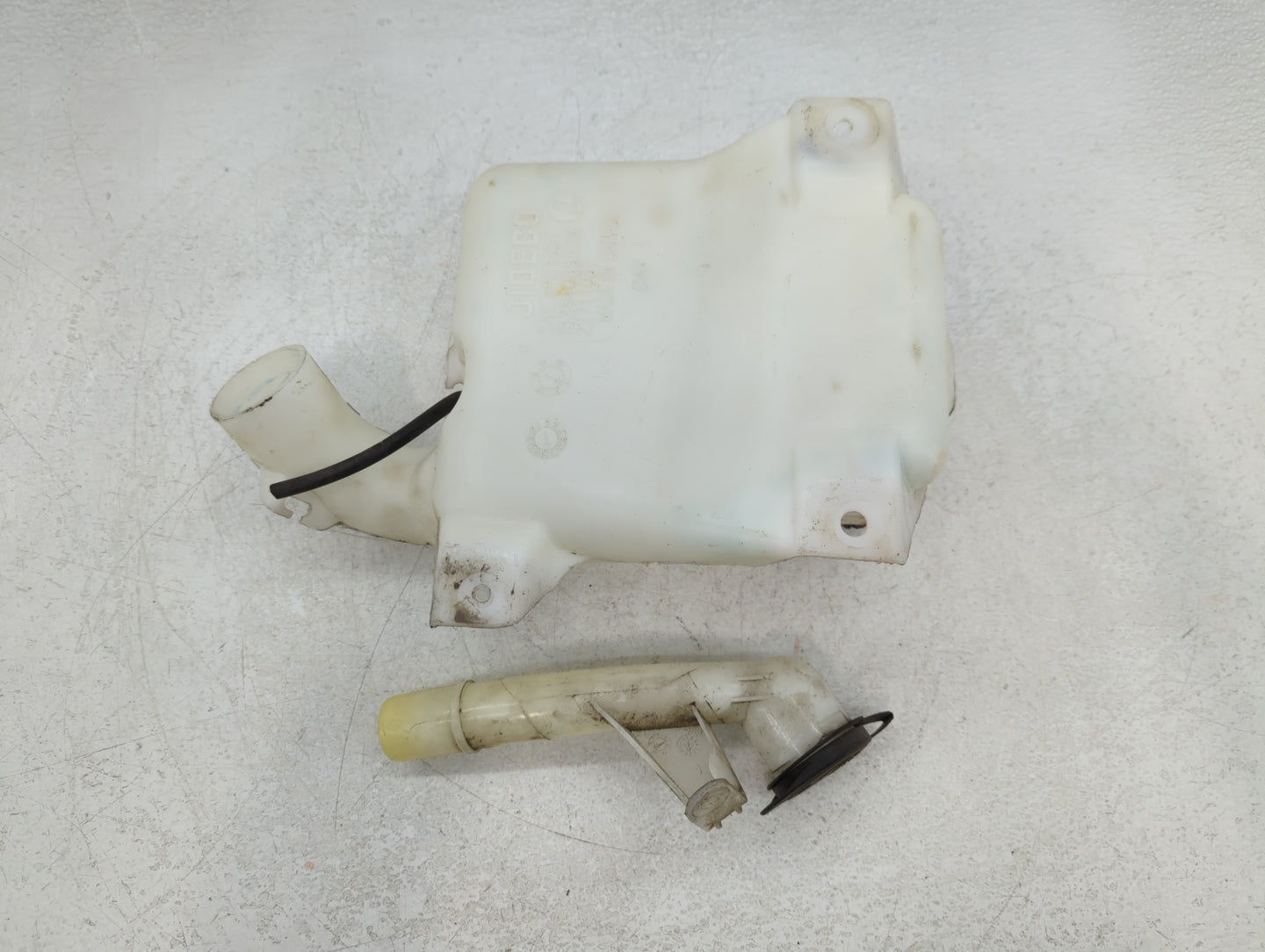 Ford Transit Windshield Washer Fluid Reservoir Bottle Oem - Oemusedautoparts1.com