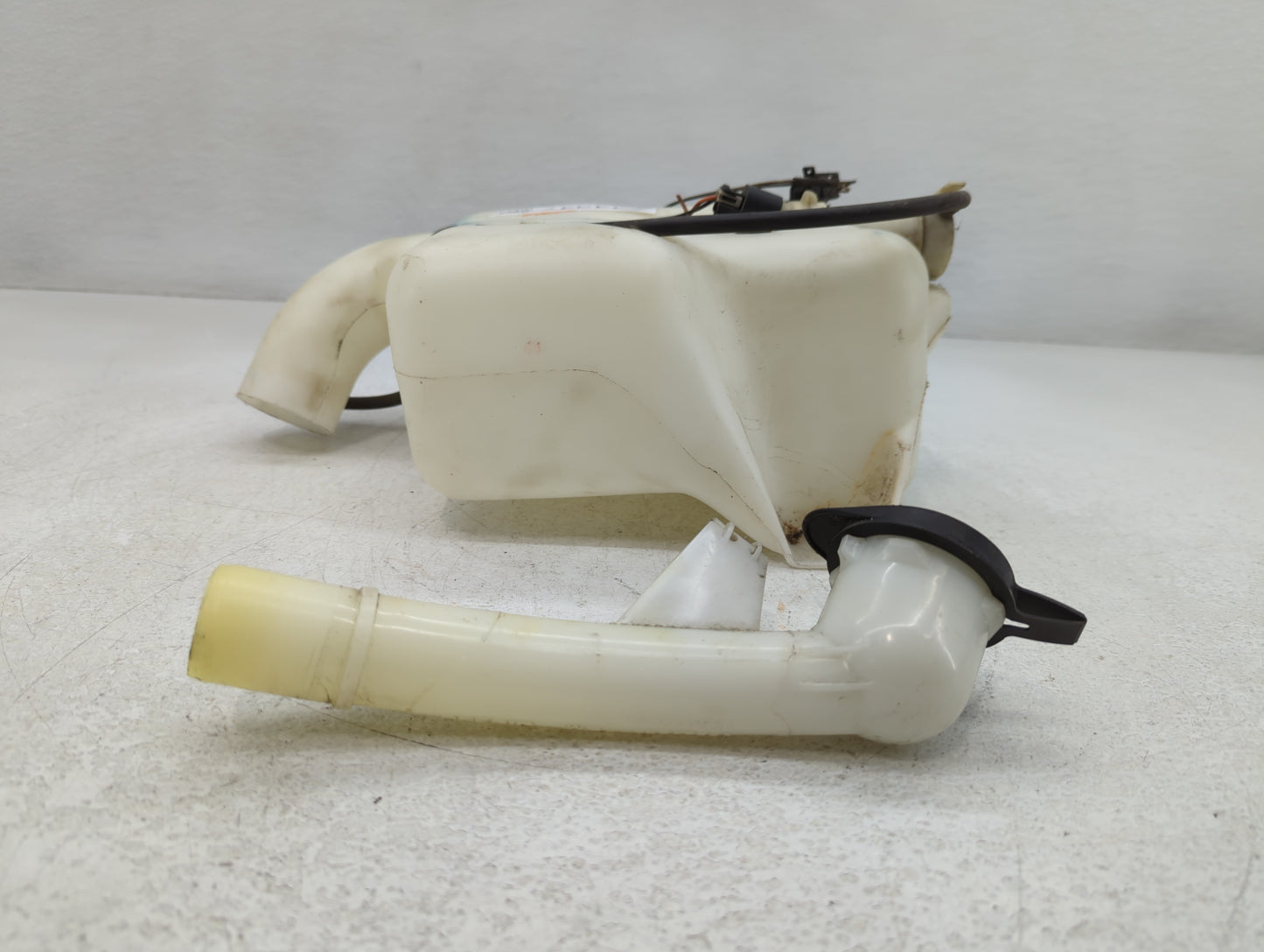 Ford Transit Windshield Washer Fluid Reservoir Bottle Oem - Oemusedautoparts1.com