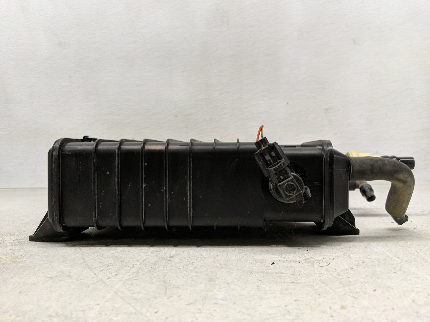 2012 Ford Transit Connect Fuel Vapor Charcoal Canister - Oemusedautoparts1.com