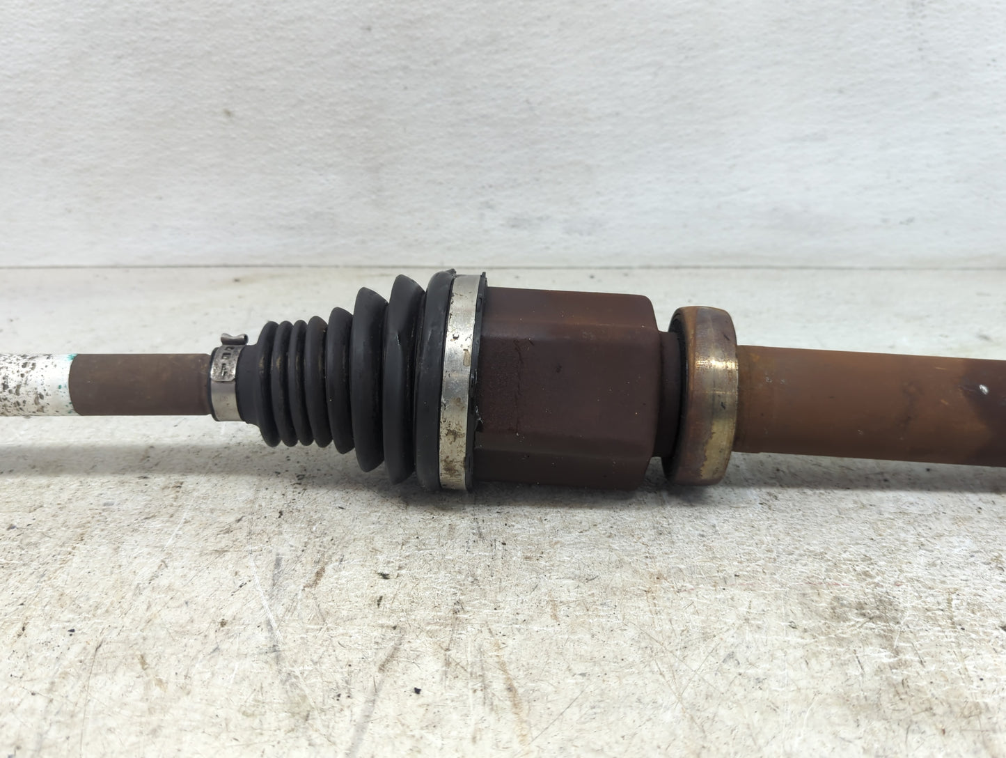 2010-2013 Ford Transit Connect Axle Shaft Front Passenger Cv C/v - Oemusedautoparts1.com