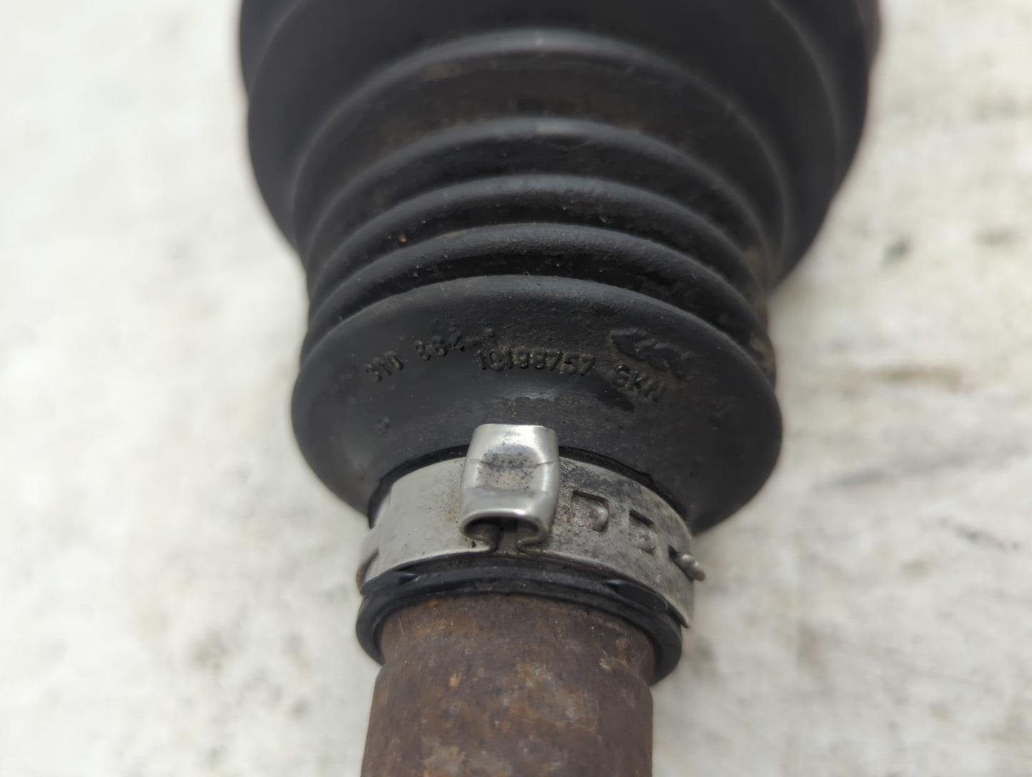 2010-2013 Ford Transit Connect Axle Shaft Front Passenger Cv C/v - Oemusedautoparts1.com