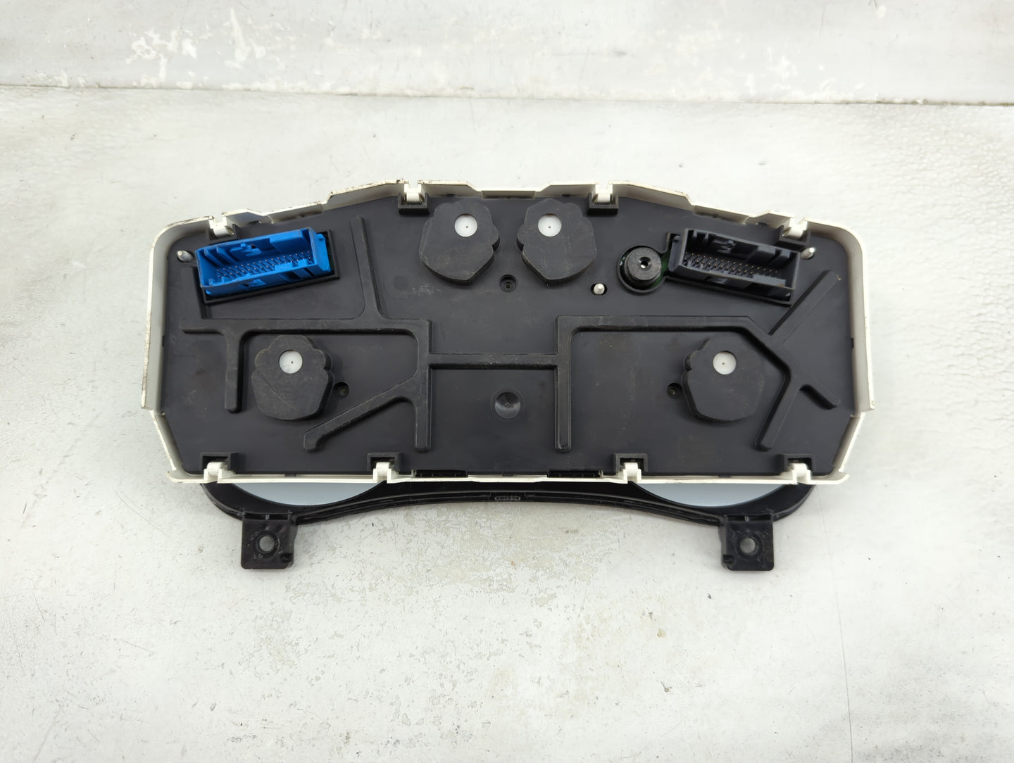 2012-2013 Ford Transit Connect Instrument Cluster Speedometer Gauges P/N:VP6S6F-10894 Miles:71K Fits Fits 2012 2013 OEM Used