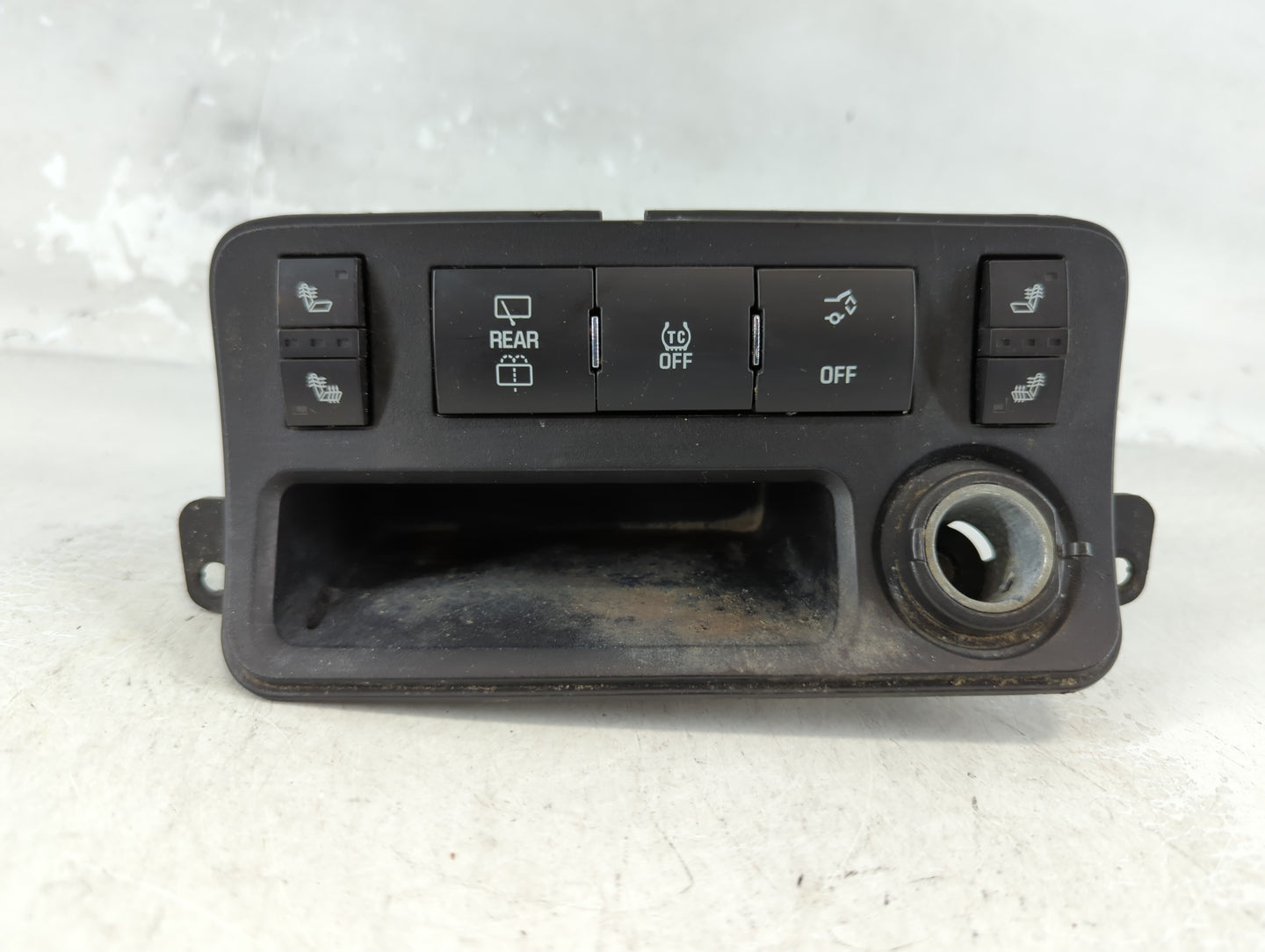 2012 Gmc Acadia  Center Console Switch Panel Bezel Power Outlet - Oemusedautoparts1.com