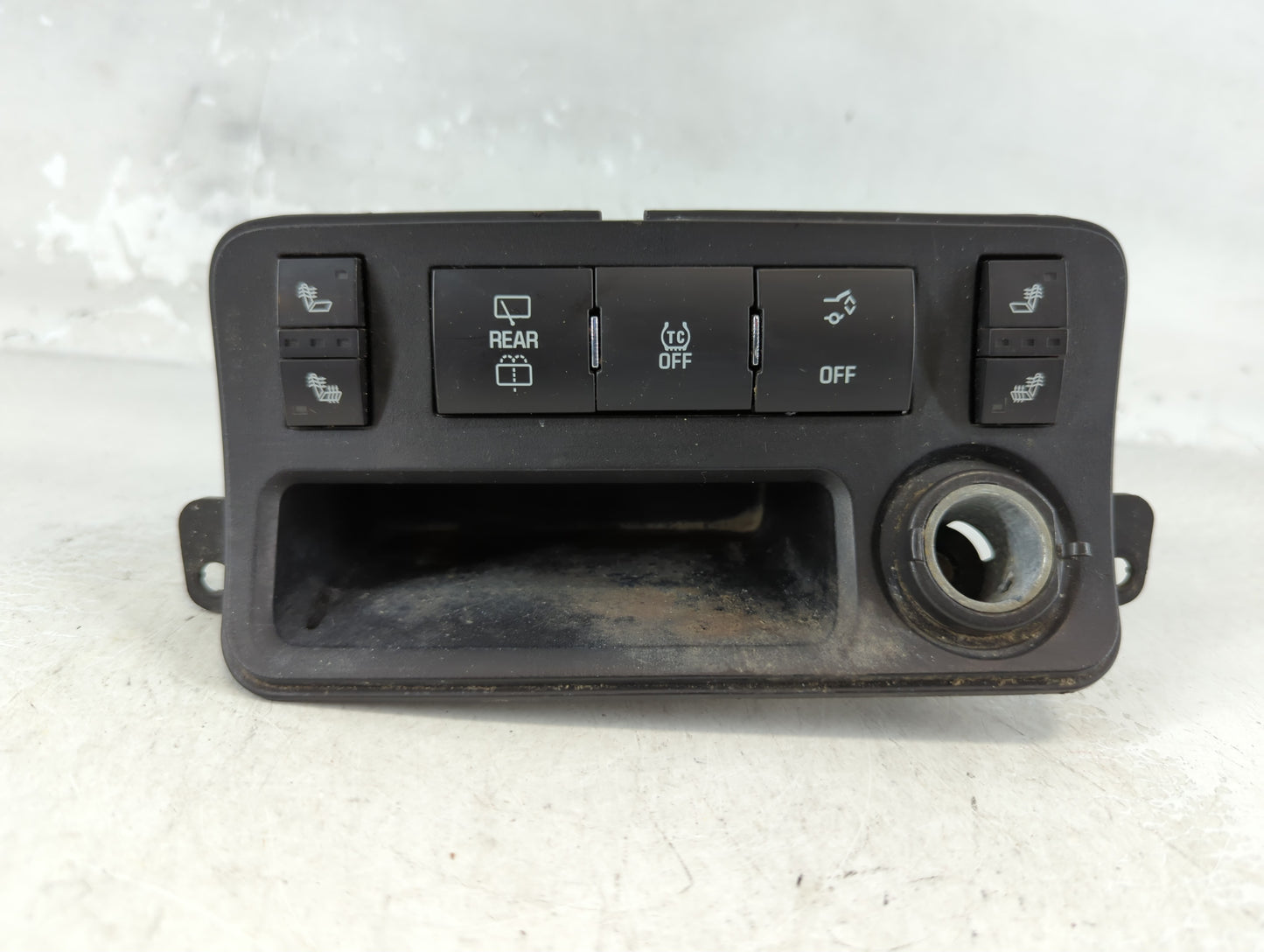2012 Gmc Acadia  Center Console Switch Panel Bezel Power Outlet - Oemusedautoparts1.com