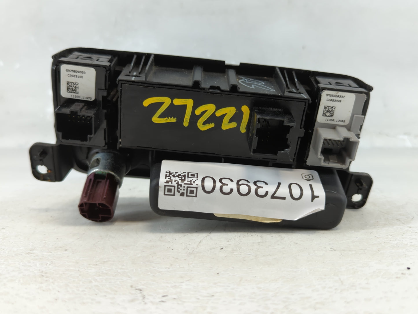 2012 Gmc Acadia  Center Console Switch Panel Bezel Power Outlet - Oemusedautoparts1.com