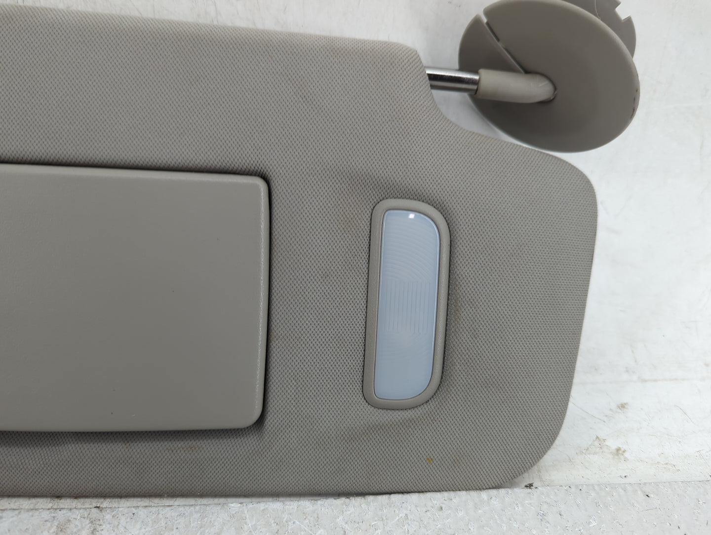 2007-2017 Gmc Acadia Sun Visor Shade Replacement Passenger Right Mirror Fits OEM Used Auto Parts - Oemusedautoparts1.com