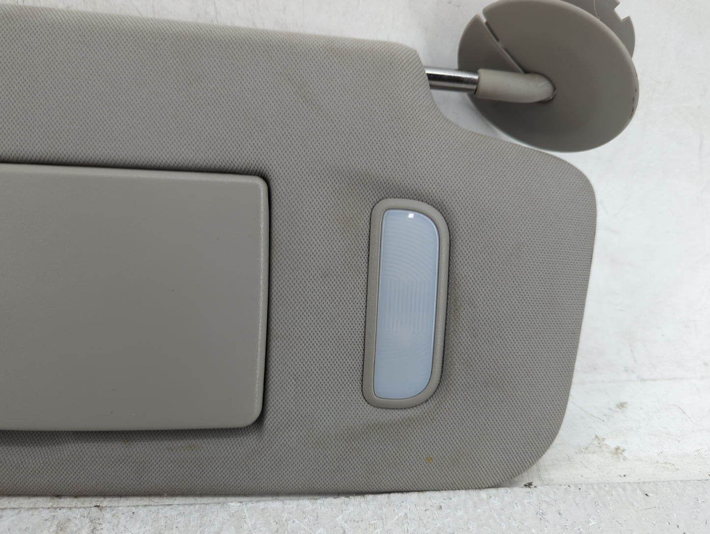 2007-2017 Gmc Acadia Sun Visor Shade Replacement Passenger Right Mirror Fits OEM Used Auto Parts - Oemusedautoparts1.com