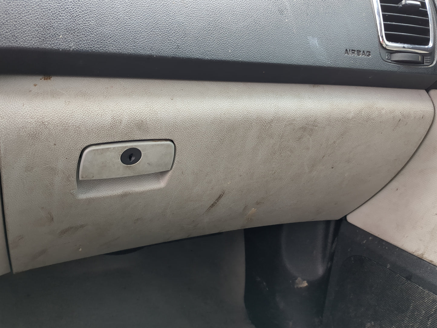 2012 Gmc Acadia Passenger Glove Box Door Storage Compartment - Oemusedautoparts1.com