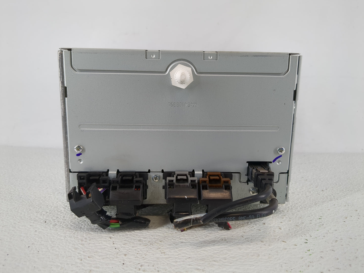 2010-2012 Gmc Acadia Radio AM FM Cd Player Receiver Replacement P/N:22754030 Fits Fits 2010 2011 2012 OEM Used Auto Parts - 