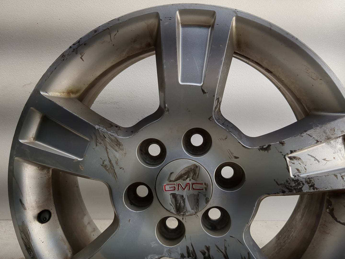 2009-2012 Gmc Acadia Oem Wheel Rim 1236180 - Oemusedautoparts1.com