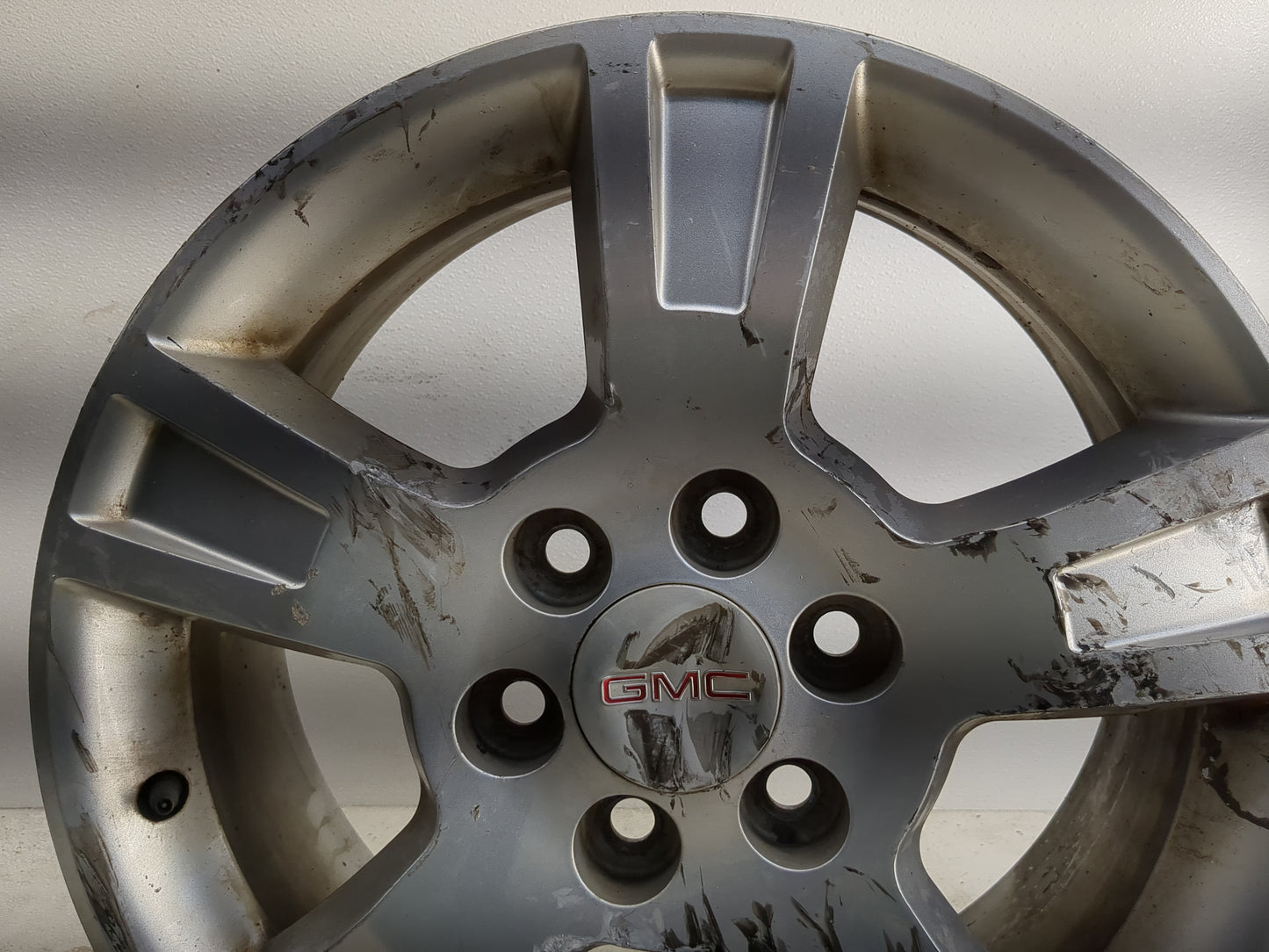 2009-2012 Gmc Acadia Oem Wheel Rim 1236180 - Oemusedautoparts1.com