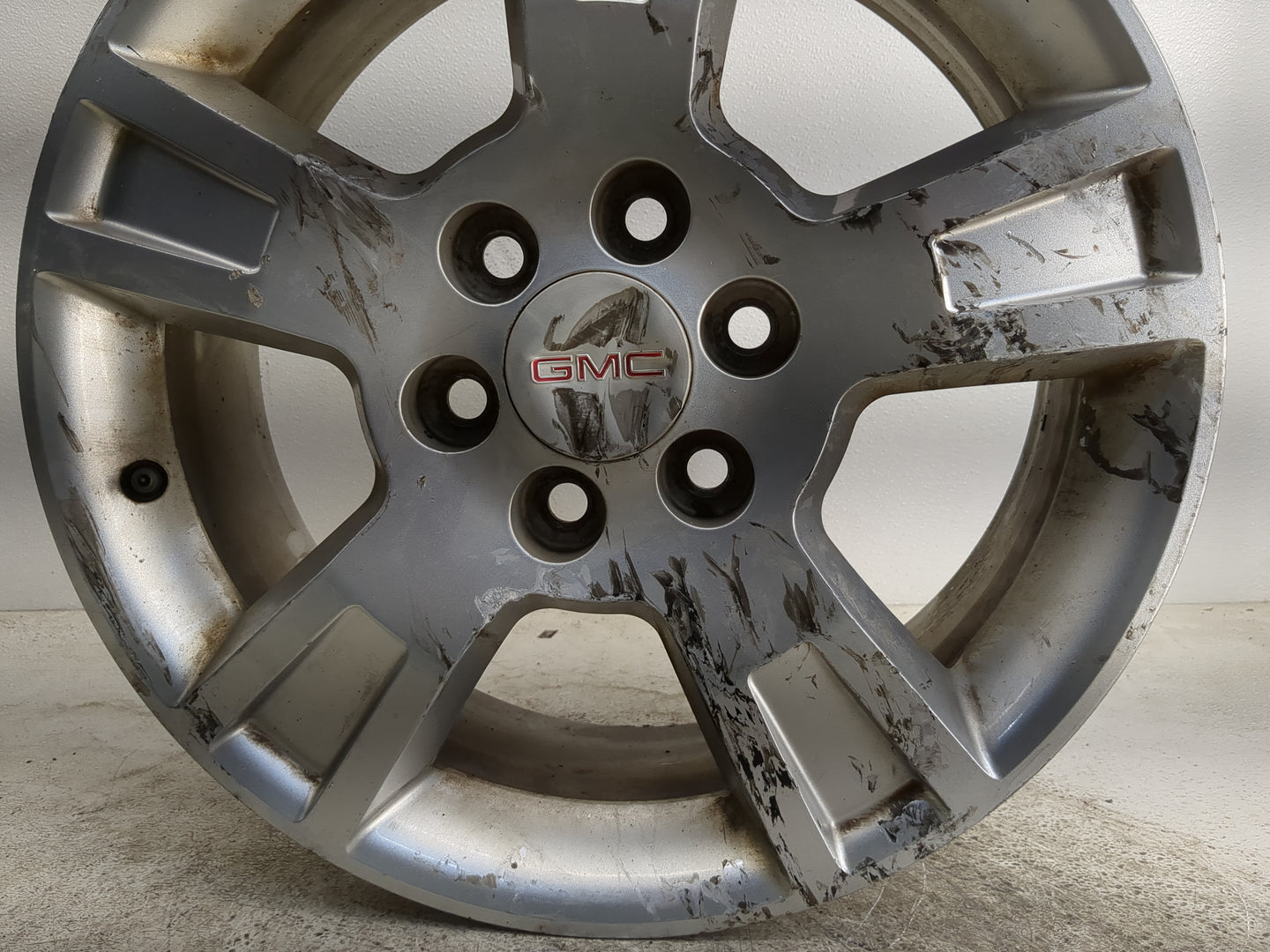 2009-2012 Gmc Acadia Oem Wheel Rim 1236180 - Oemusedautoparts1.com