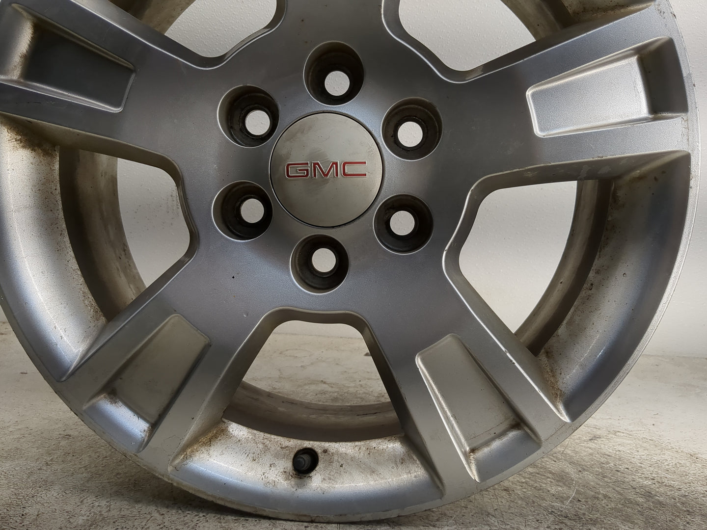 2009-2012 Gmc Acadia Oem Wheel Rim 1236182 - Oemusedautoparts1.com