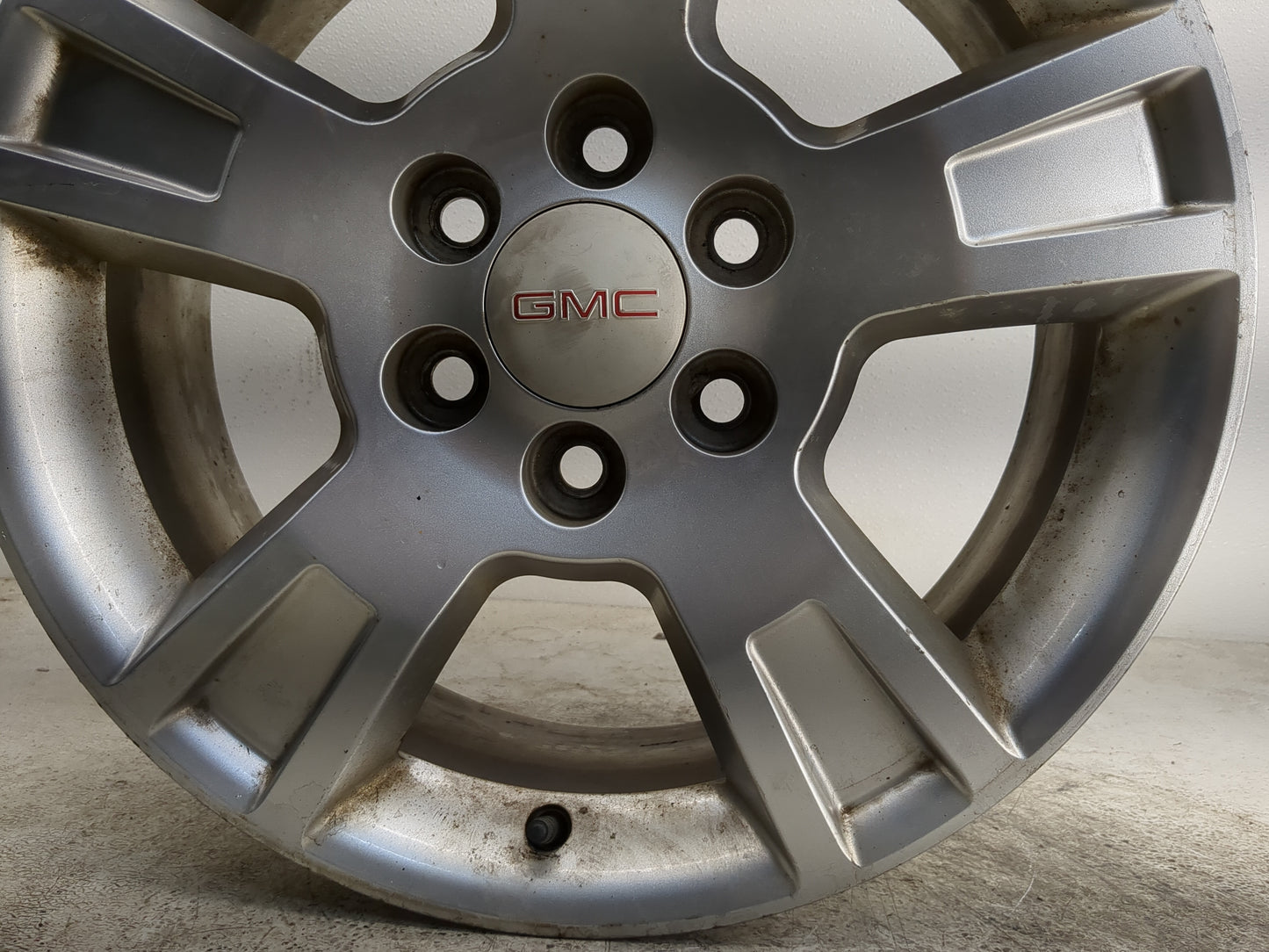 2009-2012 Gmc Acadia Oem Wheel Rim 1236182 - Oemusedautoparts1.com