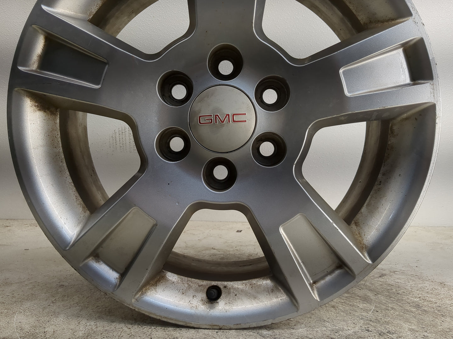 2009-2012 Gmc Acadia Oem Wheel Rim 1236182 - Oemusedautoparts1.com