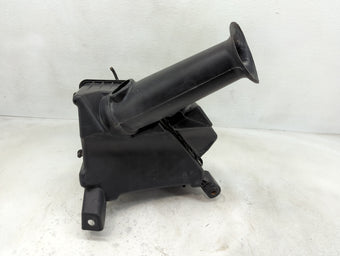 compare product 2012-2017 Gmc Acadia Air Cleaner Intake-duct Hose Tube