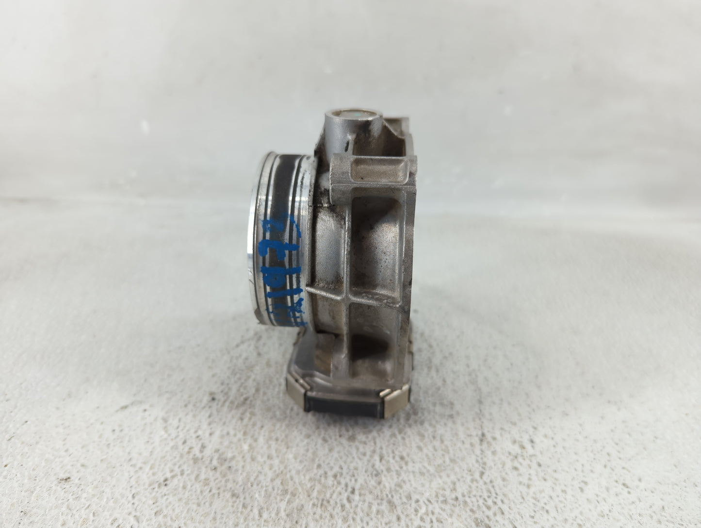 2012-2017 Gmc Acadia Throttle Body Fits Fits 2012 2013 2014 2015 2016 2017 2018 2019 2020 2021 2022 OEM Used Auto Parts - Oe