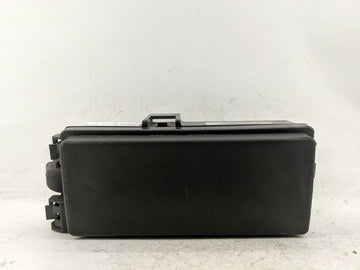 2012 Gmc Acadia Fusebox Fuse Box Panel Relay Module Fits OEM Used Auto Parts - Oemusedautoparts1.com