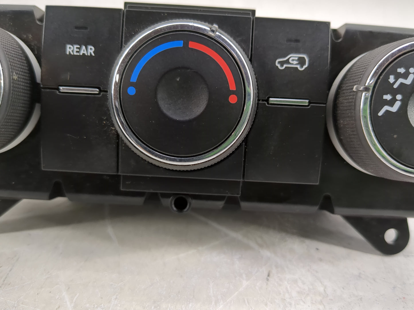 2007-2012 Gmc Acadia Climate Control Module Temperature AC/Heater Replacement P/N:20917131 Fits Fits 2007 2008 2009 2010 201