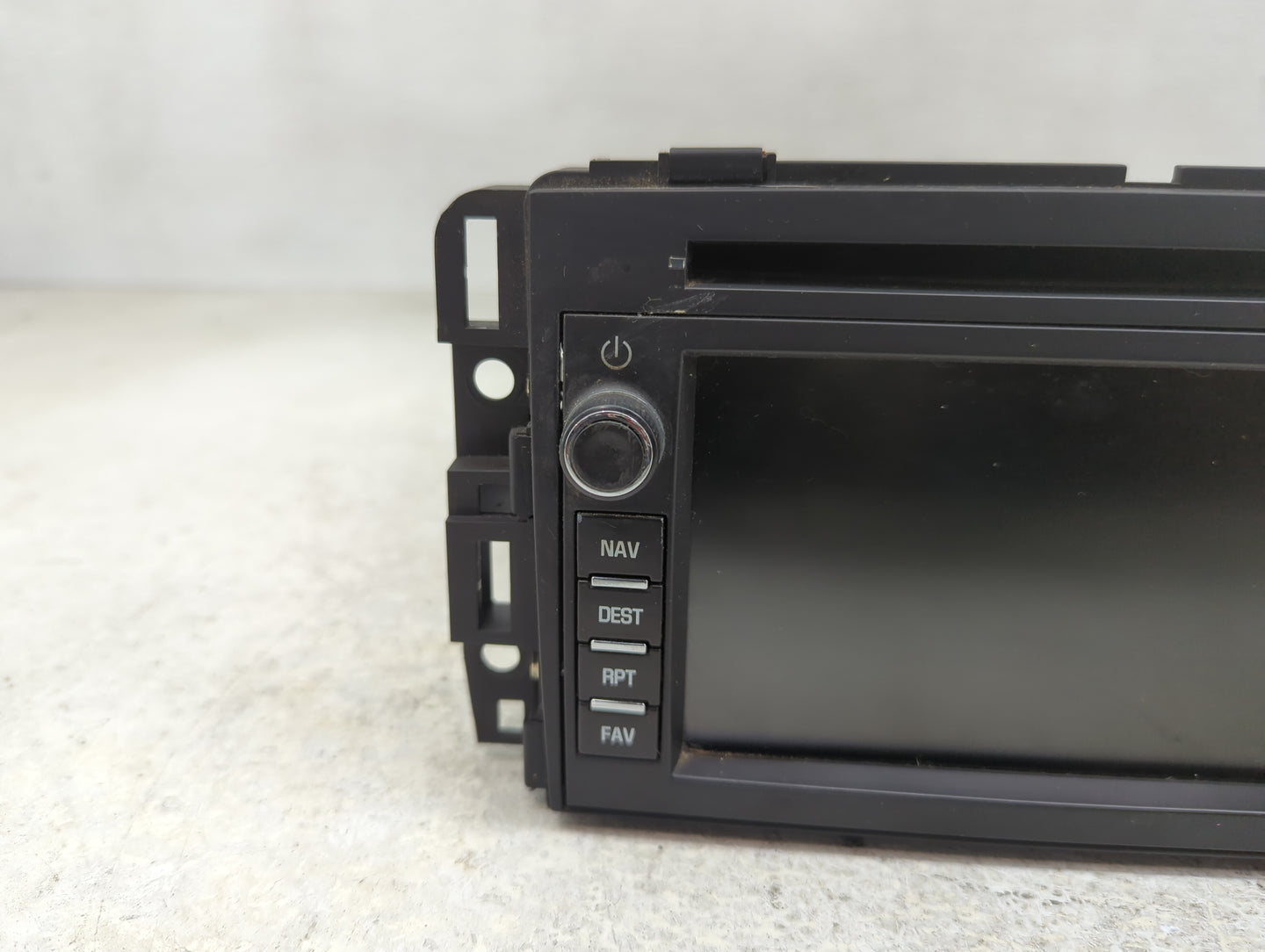 2010-2012 Gmc Acadia Radio AM FM Cd Player Receiver Replacement P/N:22921420 Fits Fits 2010 2011 2012 OEM Used Auto Parts - 