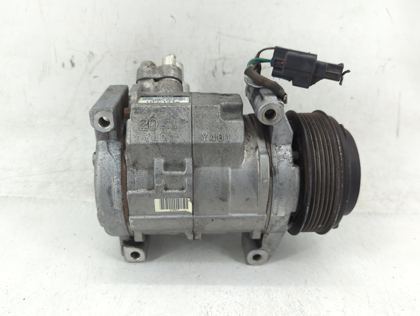 2007-2012 Gmc Acadia Air Conditioning A/c Ac Compressor Oem - Oemusedautoparts1.com