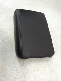 2012 Gmc Acadia Center Console Armrest Cover Lid P/N:25892054 Fits OEM Used Auto Parts - Oemusedautoparts1.com