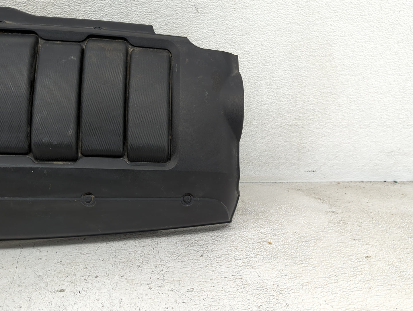 2012 Gmc Acadia Engine Cover - Oemusedautoparts1.com