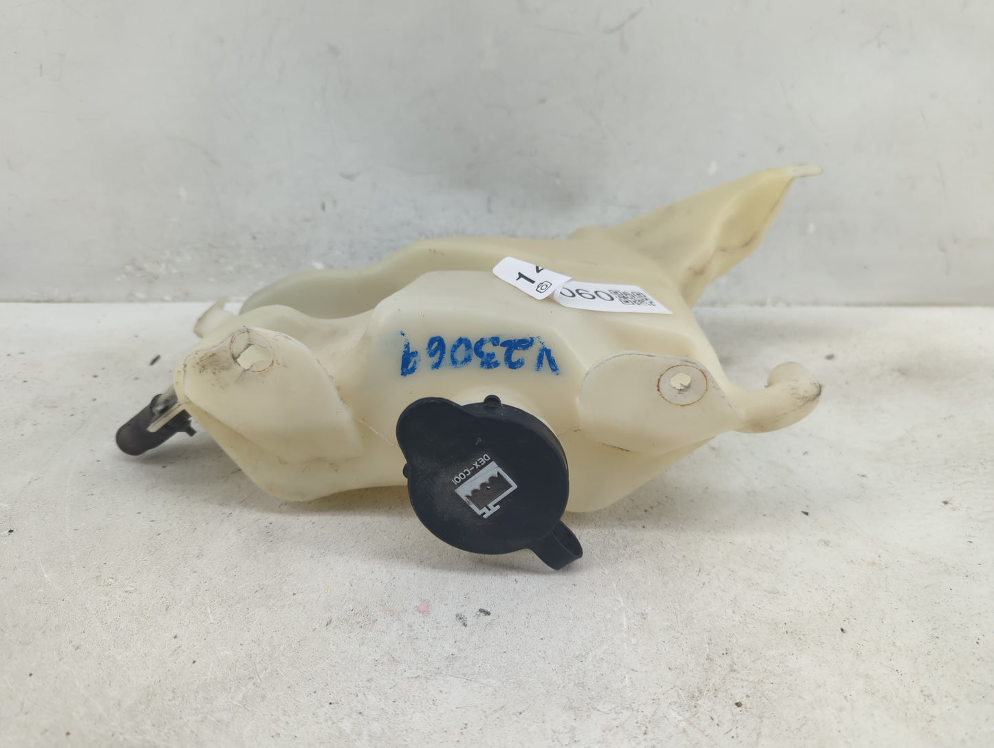 2007-2017 Gmc Acadia Radiator Coolant Overflow Expansion Tank Bottle - Oemusedautoparts1.com