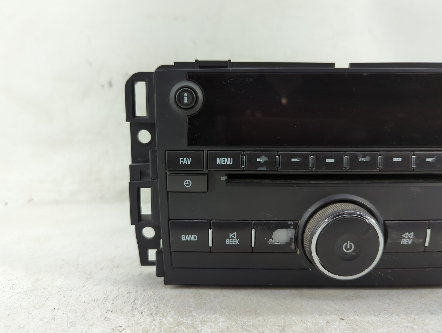 2012 Gmc Acadia Radio AM FM Cd Player Receiver Replacement P/N:20935118 Fits OEM Used Auto Parts - Oemusedautoparts1.com